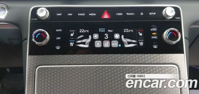 Genesis GV80 — Фото автомобиля 9