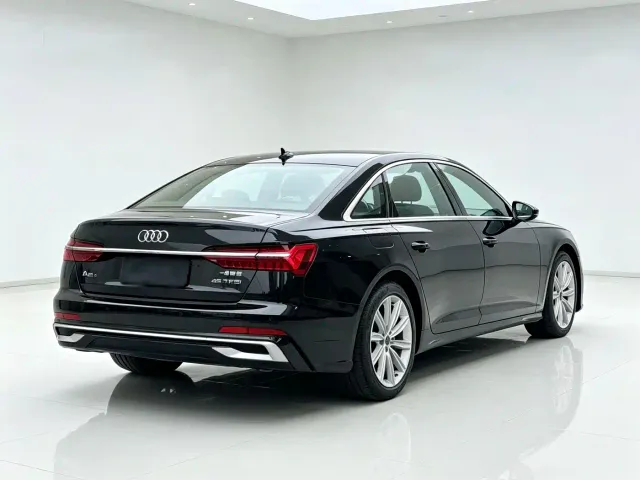 Audi A6L — Фото автомобиля 6