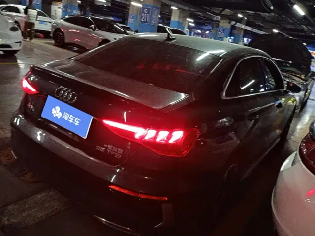 Audi A3 — Фото автомобиля 3