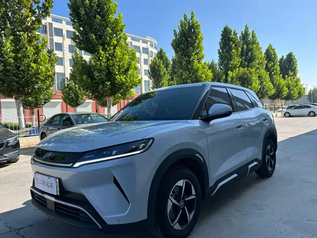 Фотография автомобиля — BYD Yuan UP