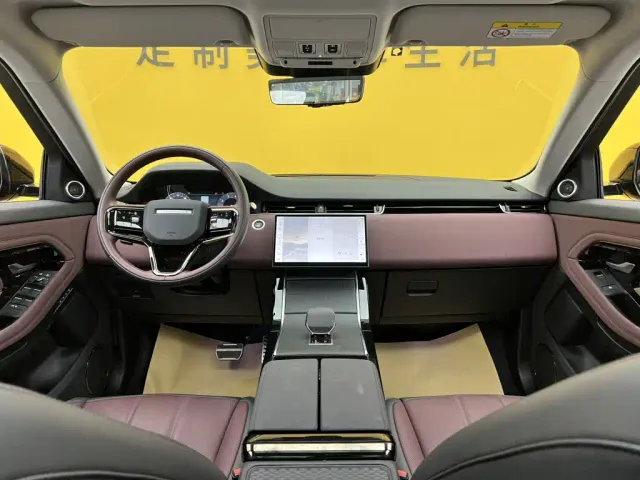 Land Rover Range Rover Evoque — Фото автомобиля 14