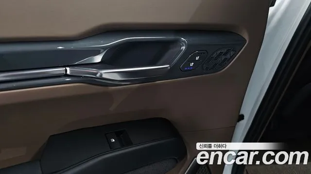 Kia EV9 — Фото автомобиля 19