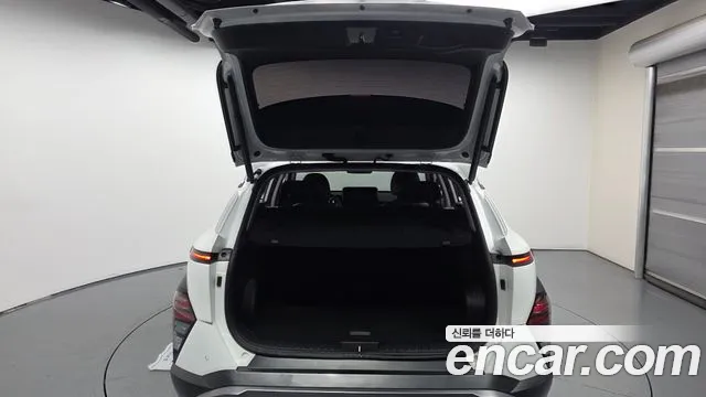 Hyundai Kona SX2 — Фото автомобиля 21