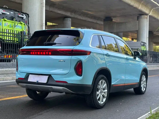 Skyworth Auto Skyworth HT-i — Фото автомобиля 6