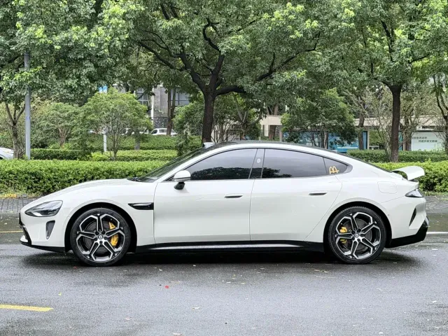 Xiaomi Auto Xiaomi SU7 2024 AWD Extended Range Advanced Smart Driving Max Edition — Фото автомобиля 4