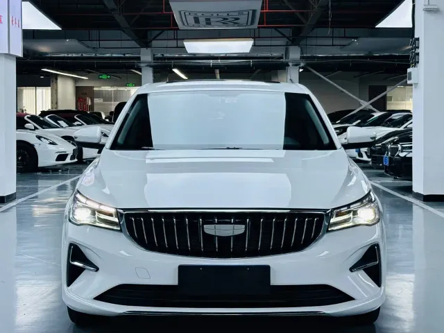 Geely Emgrand — Фото автомобиля 2