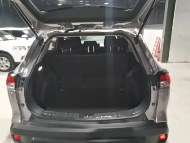 Toyota Corolla Cross — Фото автомобиля 18