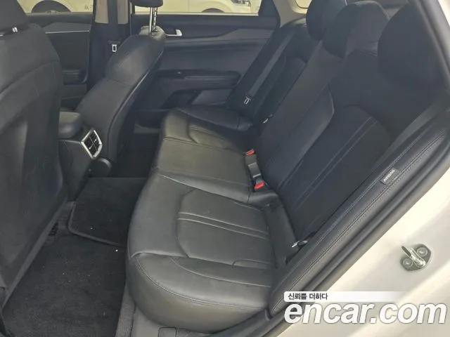 Kia K5 Generation 3 — Фото автомобиля 11