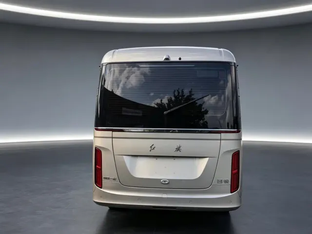 Hongqi Guoyue — Фото автомобиля 5
