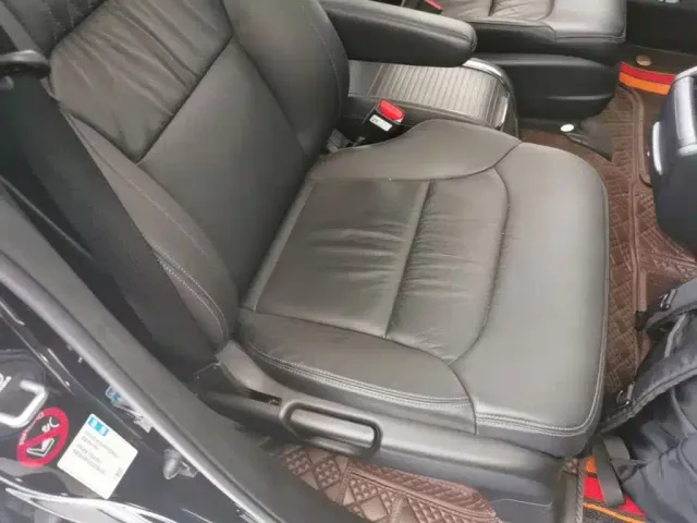 Honda Elysion — Фото автомобиля 24