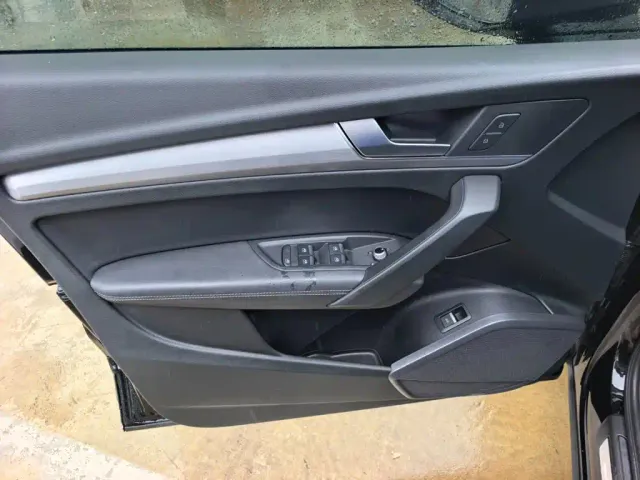 Audi Q5L — Фото автомобиля 7