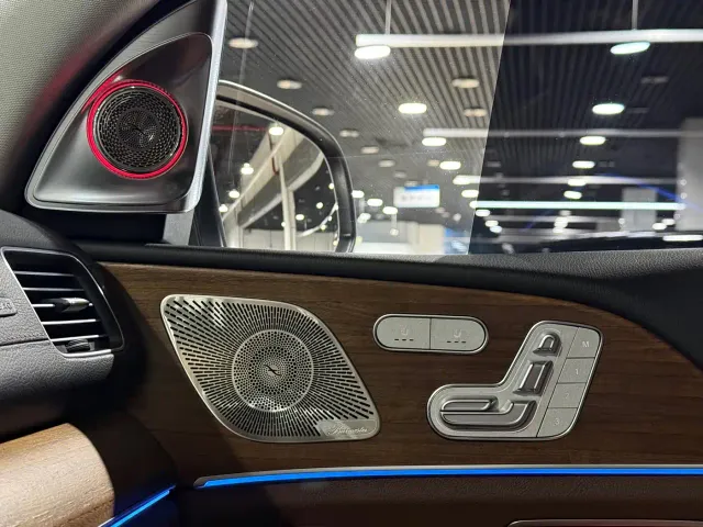 Mercedes-Benz GLE-Class — Фото автомобиля 20