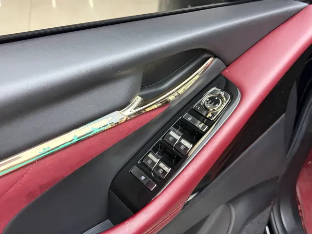 GAC Trumpchi M8 — Фото автомобиля 5