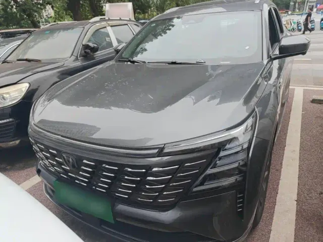 Changan CS75 Plus — Фото автомобиля 2