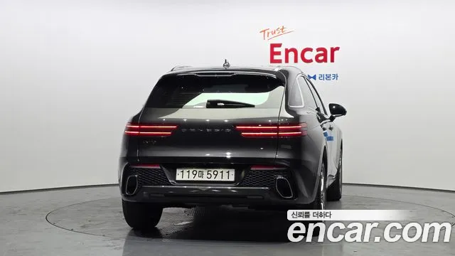 Genesis GV70 2.5T Бензин 2WD — Фото автомобиля 4