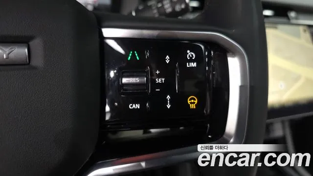 Land Rover Discovery Sport — Фото автомобиля 16