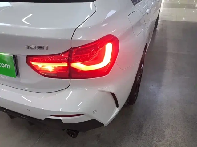 BMW 1 Series — Фото автомобиля 7