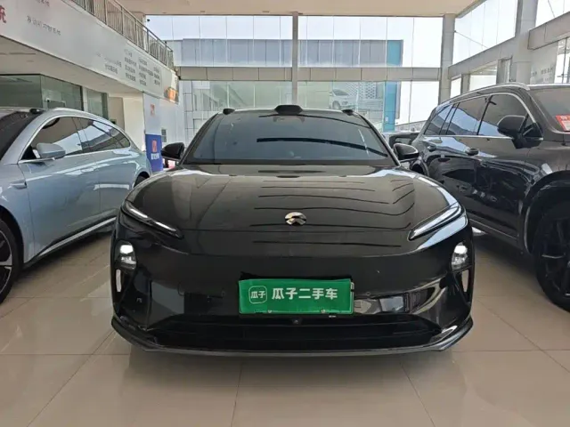 Nio ET5 Touring — Фото автомобиля 2