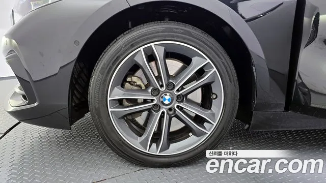 BMW 1-Series — Фото автомобиля 2