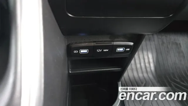 Hyundai Staria — Фото автомобиля 27