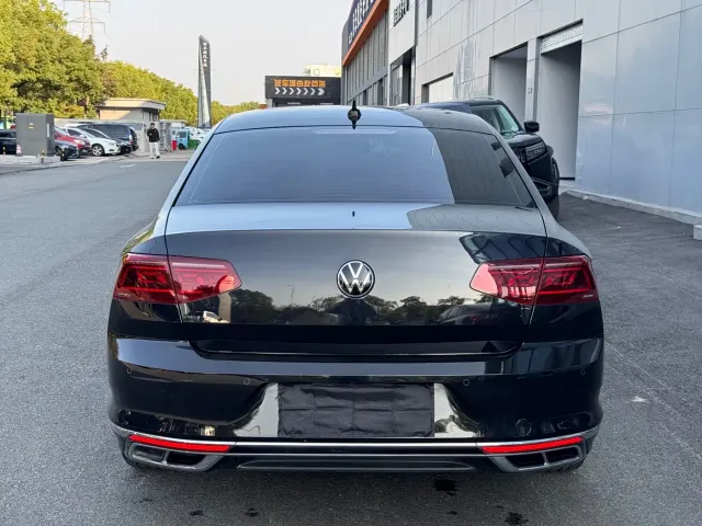 Volkswagen Magotan — Фото автомобиля 18