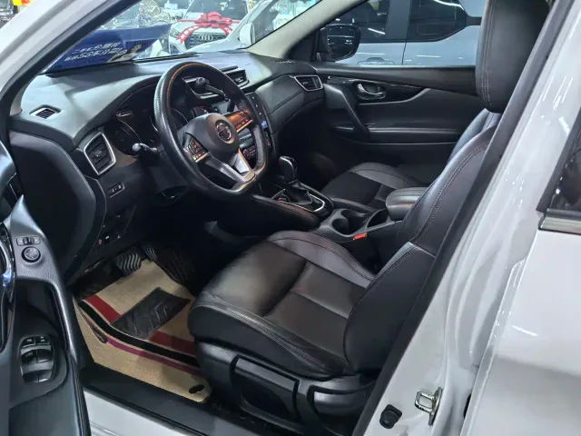 Nissan Qashqai — Фото автомобиля 7