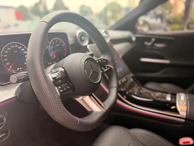 Mercedes-Benz C-Class — Фото автомобиля 13
