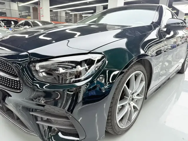 Mercedes-Benz E-Class — Фото автомобиля 22