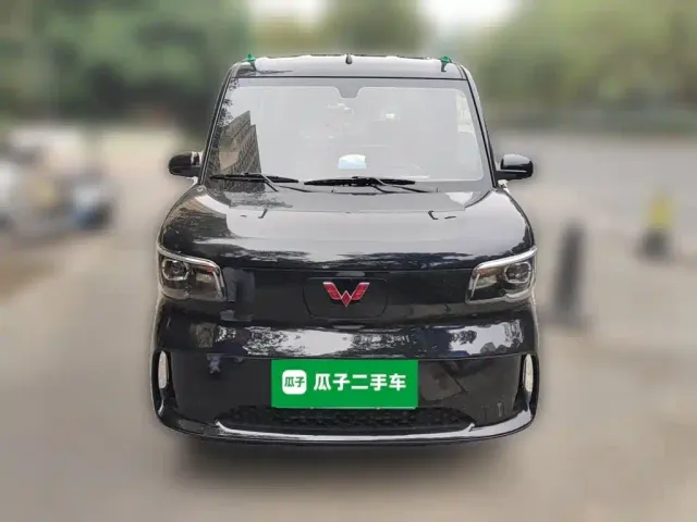 Wuling Zhiguang NEV — Фото автомобиля 2