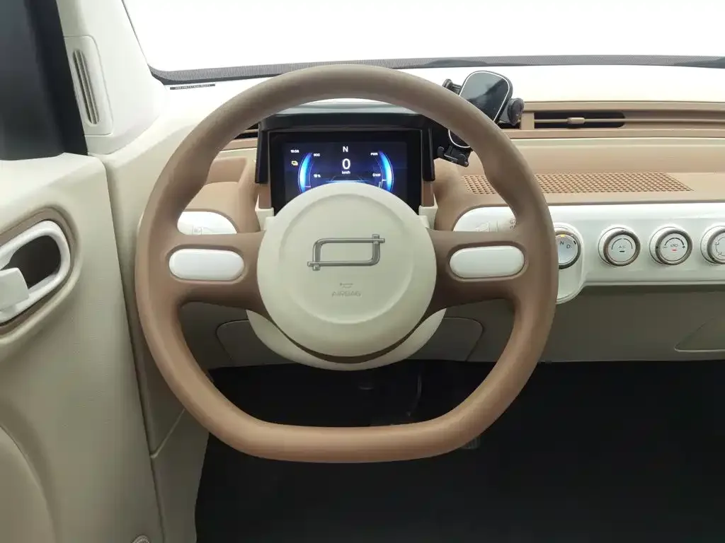 Besturn Bestune Pony 2026 222km Cute Pony Plus — Фото автомобиля 11