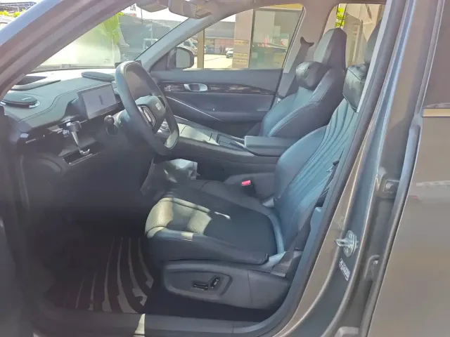 Geely Galaxy E5 — Фото автомобиля 12
