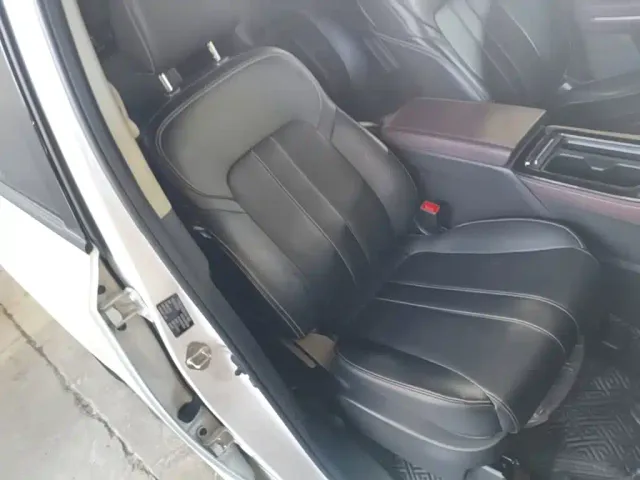 GAC Trumpchi M6 — Фото автомобиля 24
