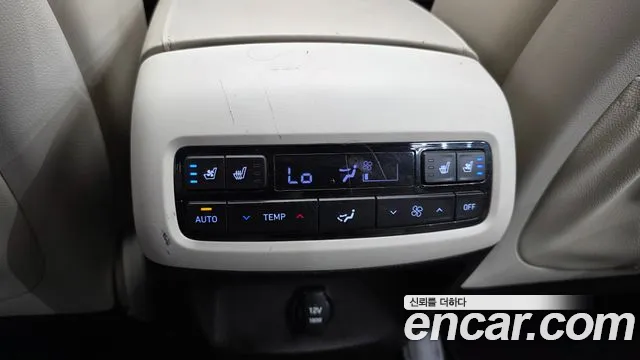 Hyundai Palisade Palisade Дизель 2.2 2WD — Фото автомобиля 16