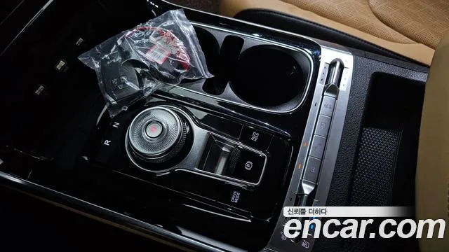 Kia Carnival 4th Gen — Фото автомобиля 12