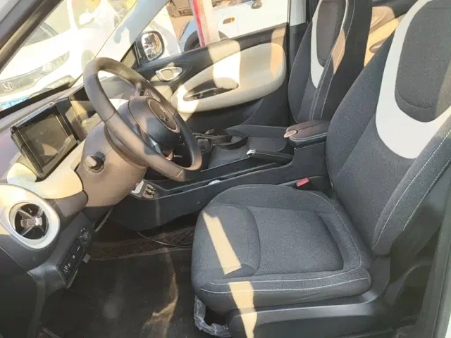 Wuling Bingo — Фото автомобиля 14