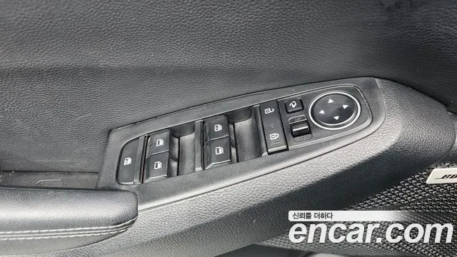 Kia Seltos New — Фото автомобиля 25