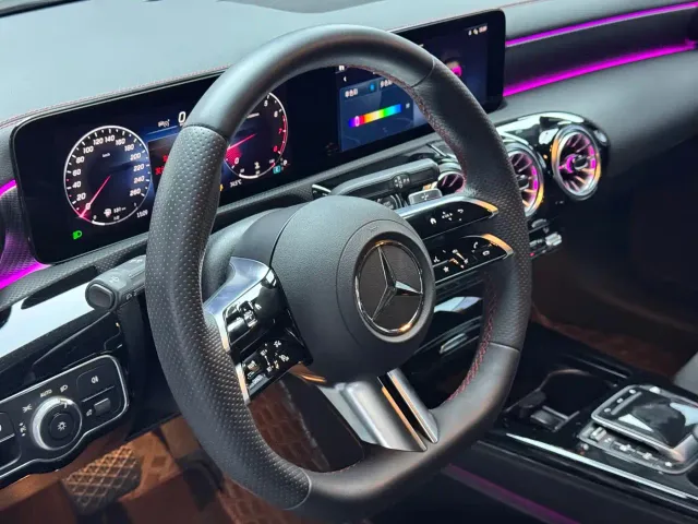 Mercedes-Benz A-Class — Фото автомобиля 6