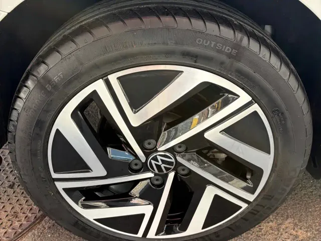 Volkswagen Sagitar — Фото автомобиля 15