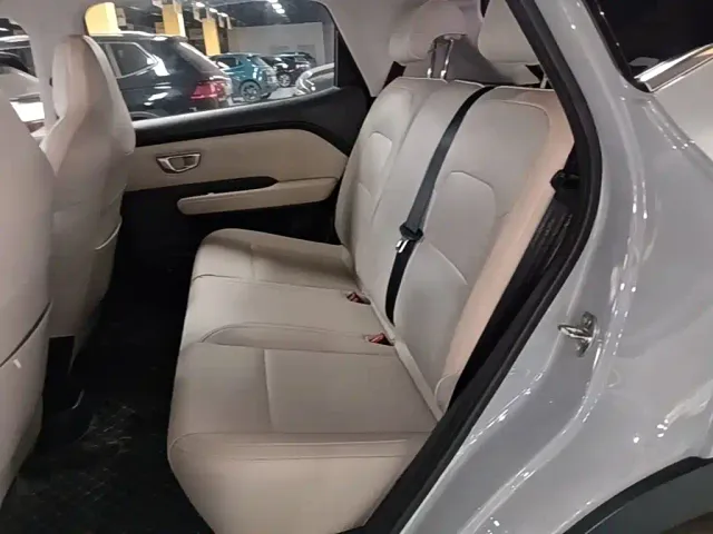 Wuling Binguo PLUS — Фото автомобиля 16