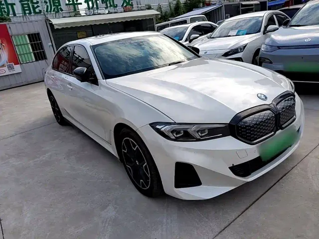 BMW i3 — Фото автомобиля 3