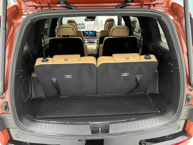 Hyundai Santa Fe — Фото автомобиля 22