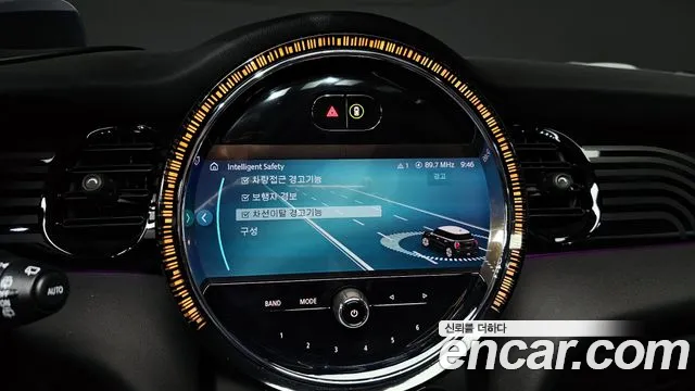 Mini Cooper — Фото автомобиля 15
