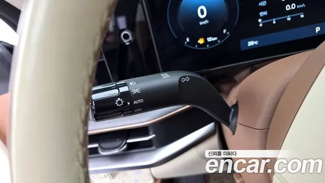 Hyundai Grandeur GN7 — Фото автомобиля 28