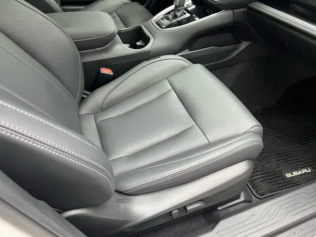 Subaru Outback — Фото автомобиля 21