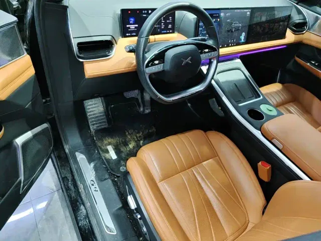 Xpeng G9 — Фото автомобиля 15