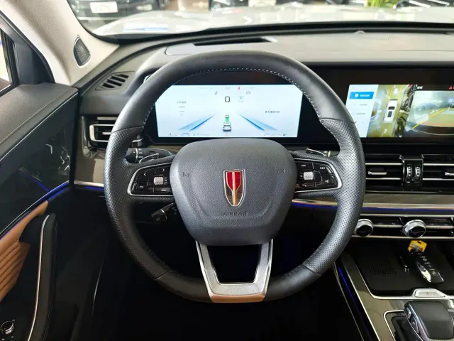 Hongqi HS5 — Фото автомобиля 8