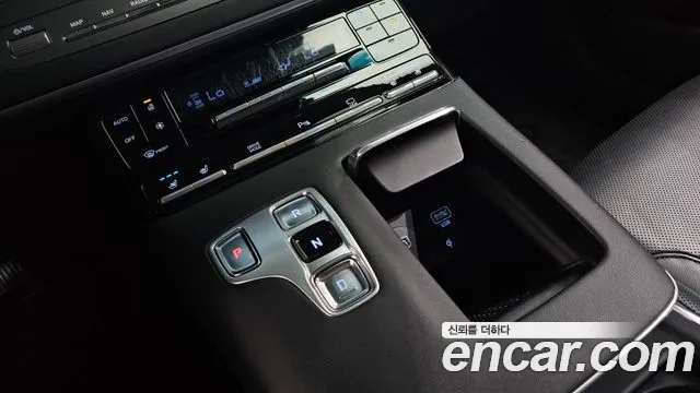 Hyundai Grandeur Premium — Фото автомобиля 6