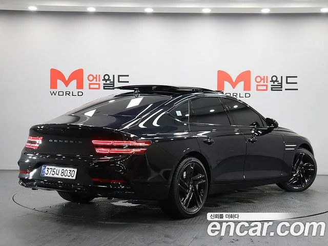 Genesis G80 Бензин 3.5 турбо AWD — Фото автомобиля 3