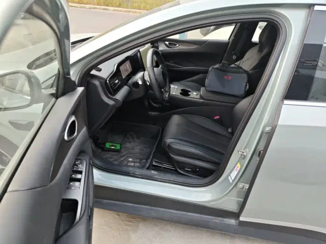 BYD Seal 06 — Фото автомобиля 15