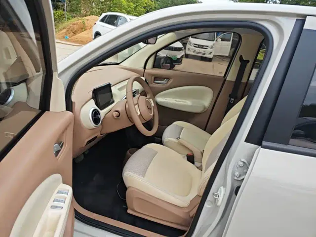 Wuling Hongguang Mini EV — Фото автомобиля 15